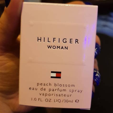 tommy hilfiger men smell like